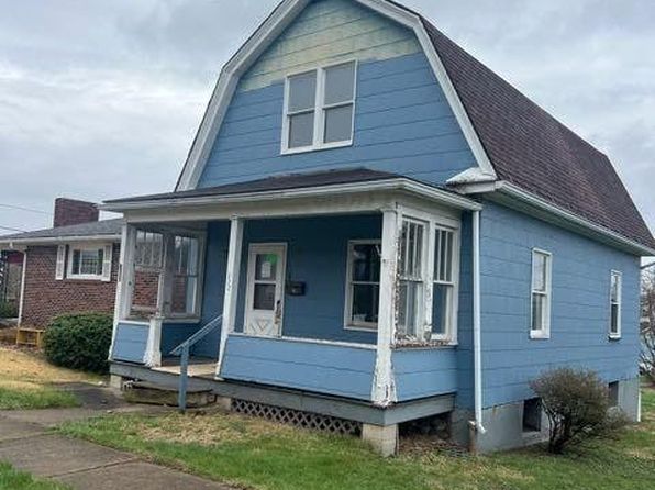 322 Beale Ave, Leechburg, PA 15656