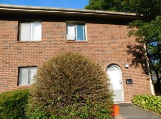 64 Wakefield Cir UNIT 64, East Hartford, CT 06118