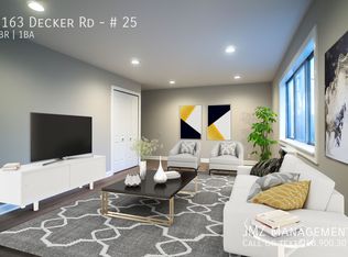 2163 Decker Rd APT 25, Walled Lake, MI 48390
