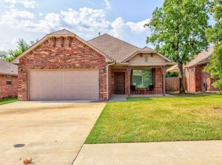 20598 Autumn Trl, Harrah, OK 73045