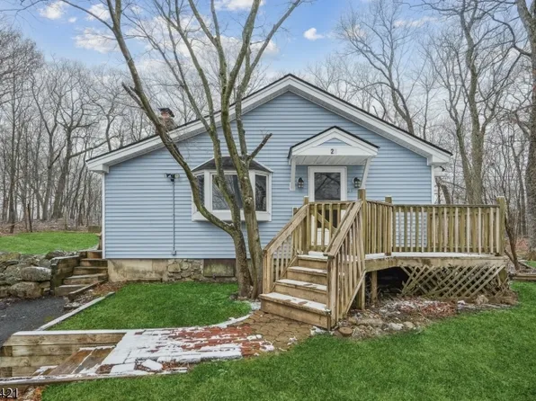 21 Alexandria Ave, Hopatcong Boro, NJ 07837