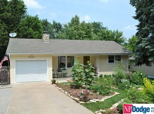 8602 Burt St, Omaha, NE 68114