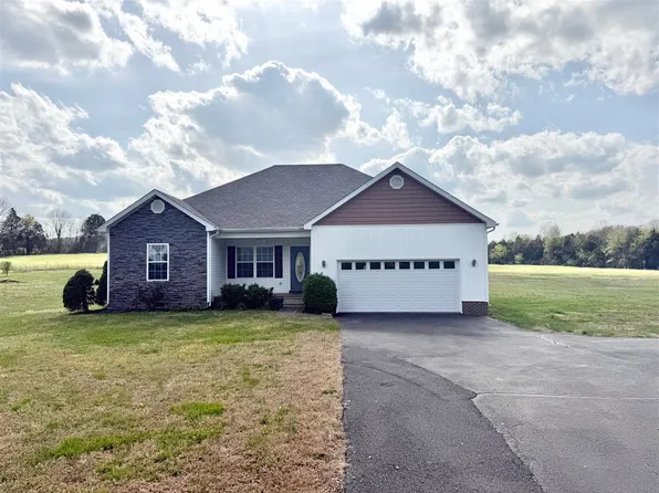 8550 Bowling Green Rd, Morgantown, KY 42261