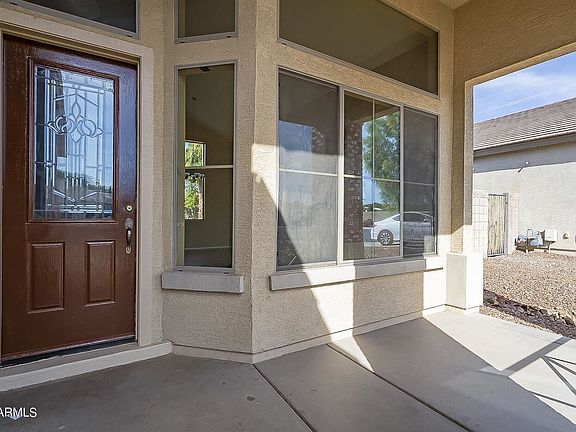 4th image of 8716 W Palmaire Ave