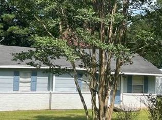 900 S Huntington St, Kosciusko, MS 39090