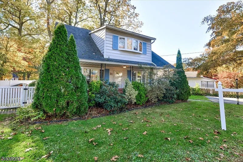 21 Tice Pl photo 1