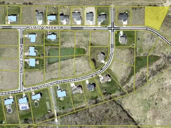 403 Potato Creek Dr #15, North Liberty, IN 46554