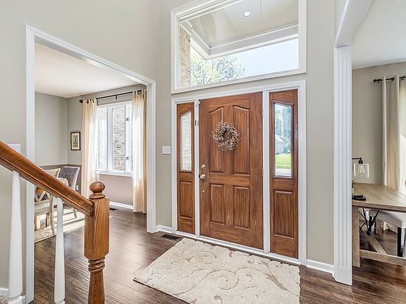 4th image of 7433 Oakland Hills Dr