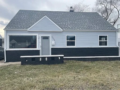 2308 Wilson St — Photo 1