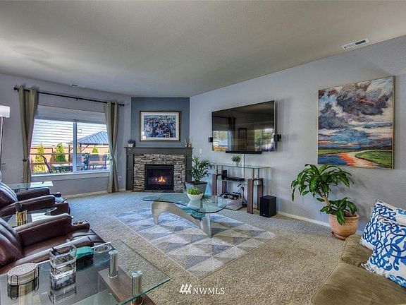 4th image of 18009 120th Street Ct E