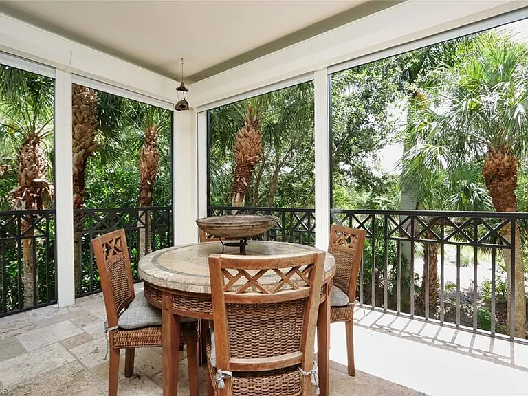 2868 Tiburon Blvd E #102 — Photo 23