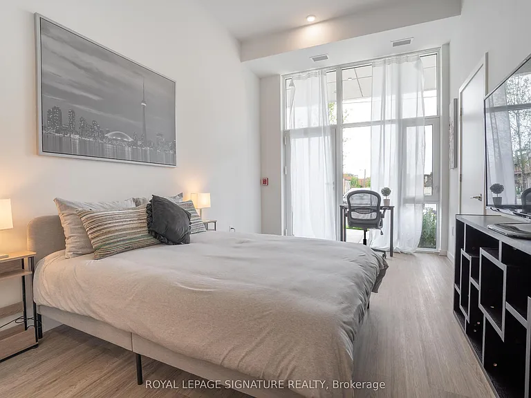 148 Wesley St — Photo 16