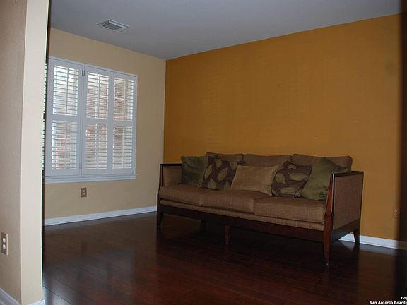 5th image of 2522 LAKEHILLS