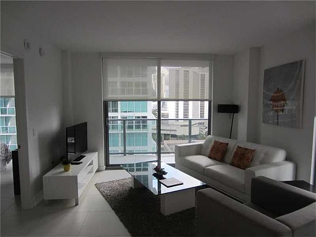 2nd image of 31 SE 6th St APT 1608