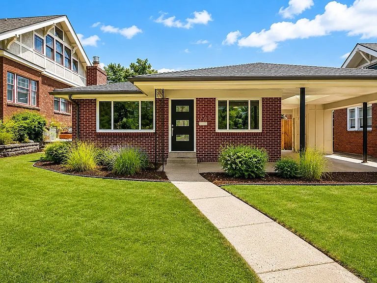 760 Josephine St — Photo 1