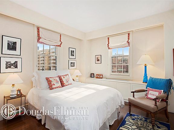 4th image of 29 E 9th St APT 18