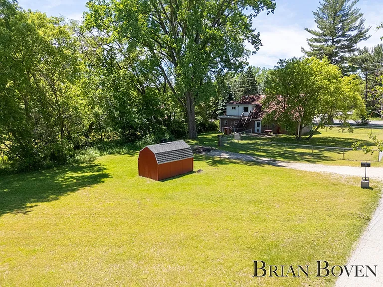 6480 Belmont Ave NE #2 — Photo 25