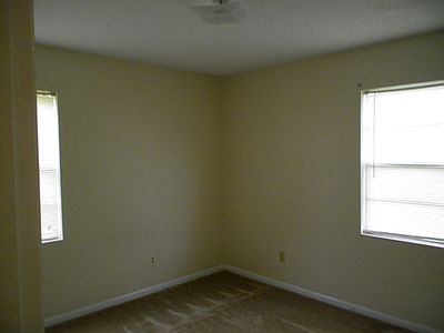 2nd image of 507 S College St