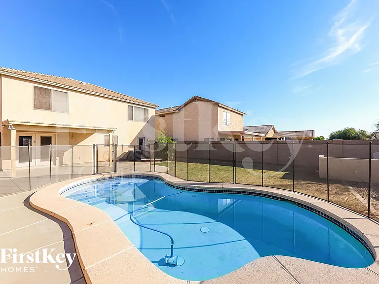 12807 W Voltaire Ave — Photo 18
