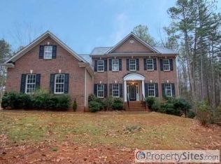 3 Highcross Ct, Raleigh, NC 27613