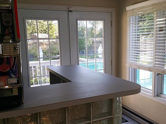 3rd image of 8730 Maple View Dr