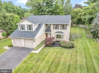 536 Village Cir, Blue Bell, PA 19422