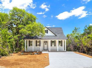 1633 Winding Creek Trl, Spring Branch, TX 78070