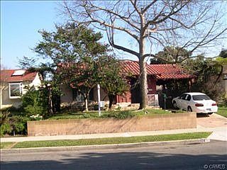 1st image of 1324 Acacia Ave