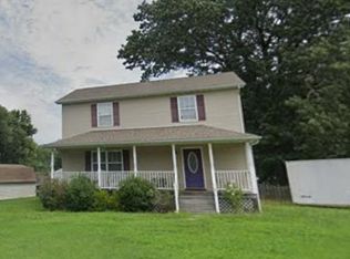 214 Richmond Rd, Colonial Beach, VA 22443