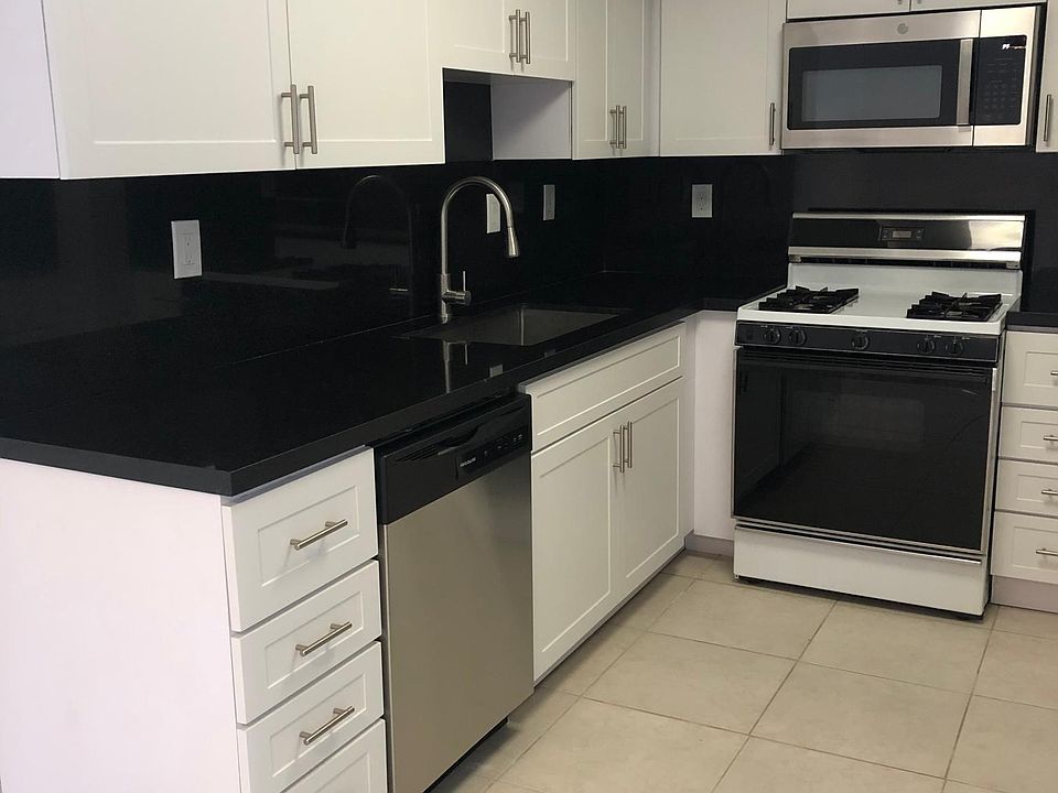 1st image of 10621 SW 113th Pl Unit C