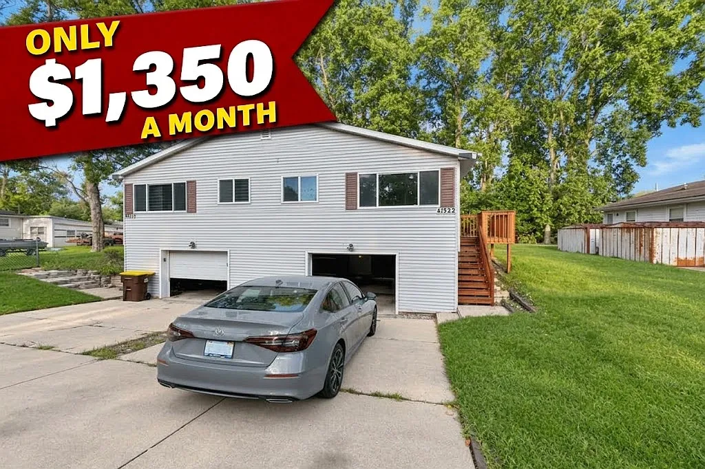 2 bed, $1,350 — Photo 1