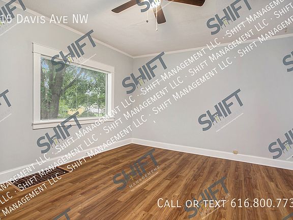 5th image of 615 Davis Ave NW