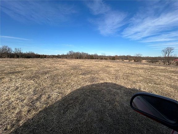 3rd image of Xx Northeast Hwy #V