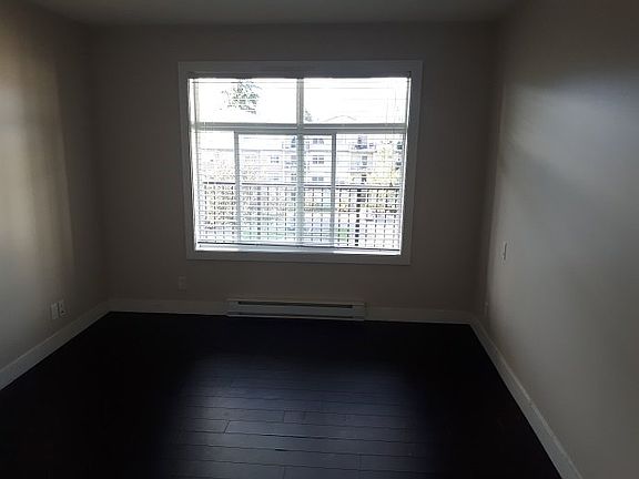 Balcony along the bedroom