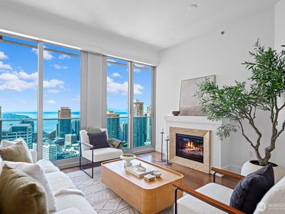 737 Olive Way #3509, Seattle, WA, 98101