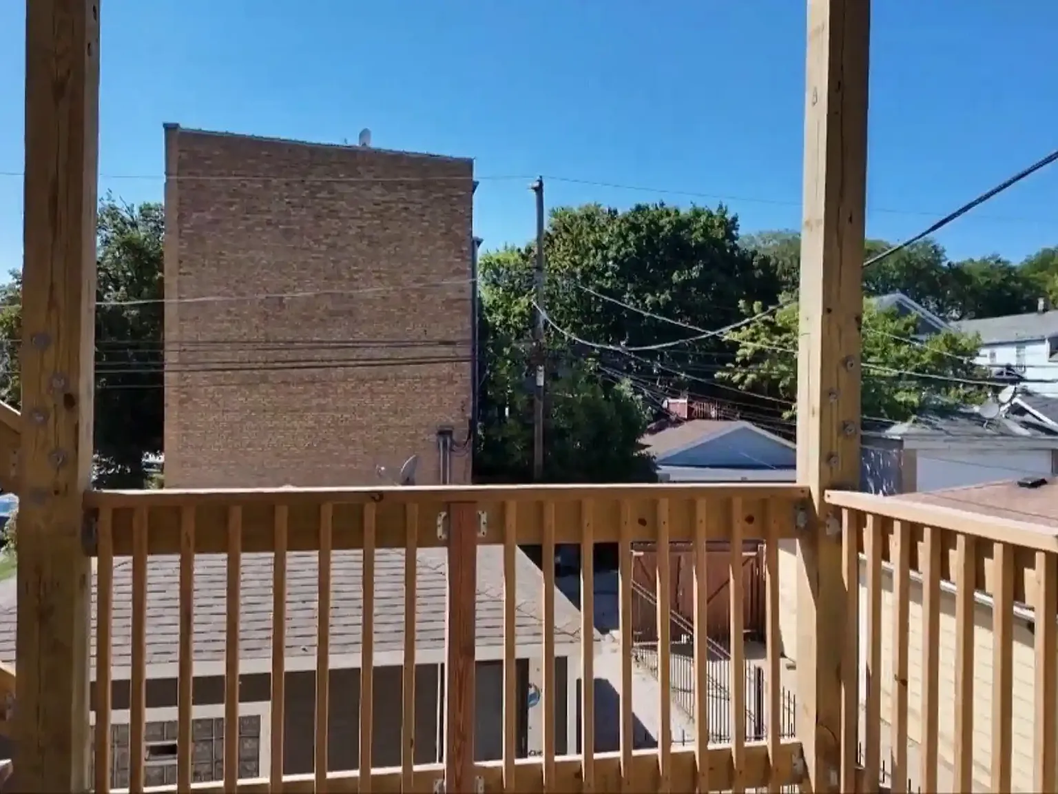 2 bed, 1100 sqft, $2,600 — Photo 3