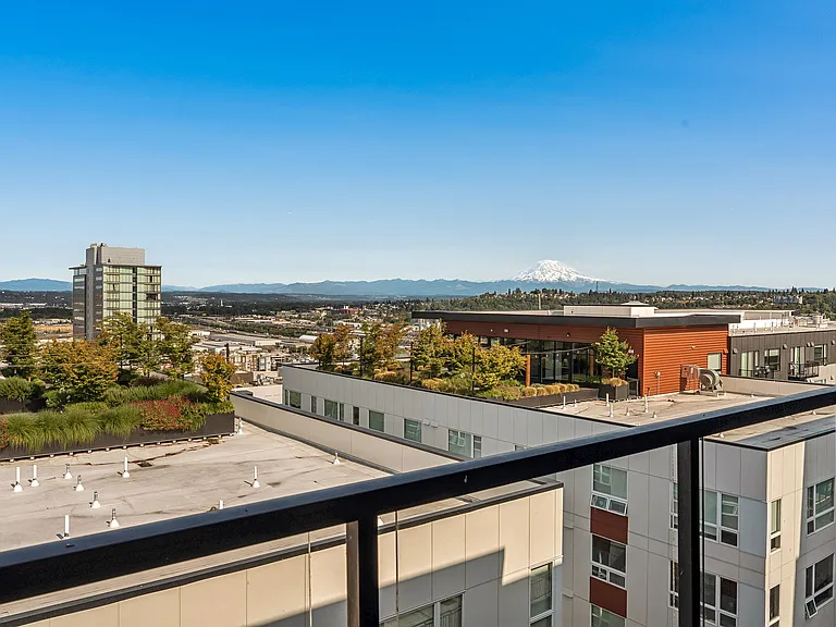 1501 Tacoma Ave S #519 — Photo 24