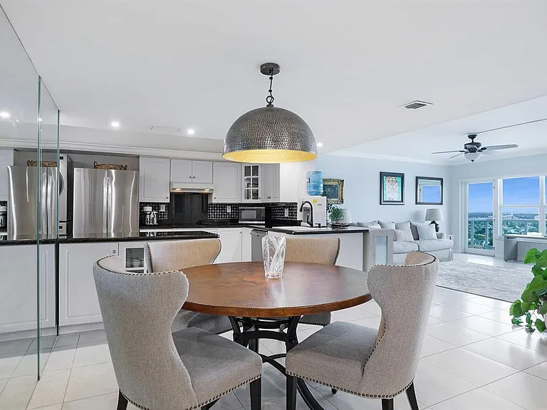 3550 Galt Ocean Dr #2010 — Photo 9