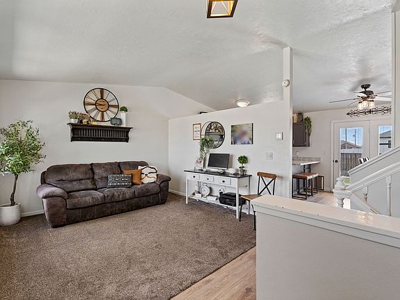 2nd image of 644 E Tamarix St