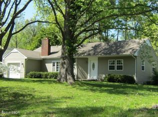1210 W Chautauqua St, Carbondale, IL