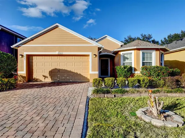 3823 Ryegrass St, Clermont, FL 34711