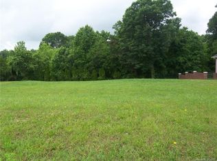 119 Victoria Park Dr, Shelby, NC 28150