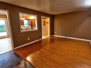 871 Fairview Rd, Manheim, PA 17545