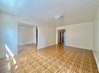 21-15 31st Rd #3, Astoria, NY 11106