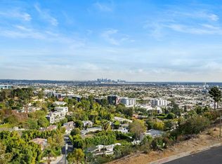 8871 Collingwood Dr, Los Angeles, CA 90069