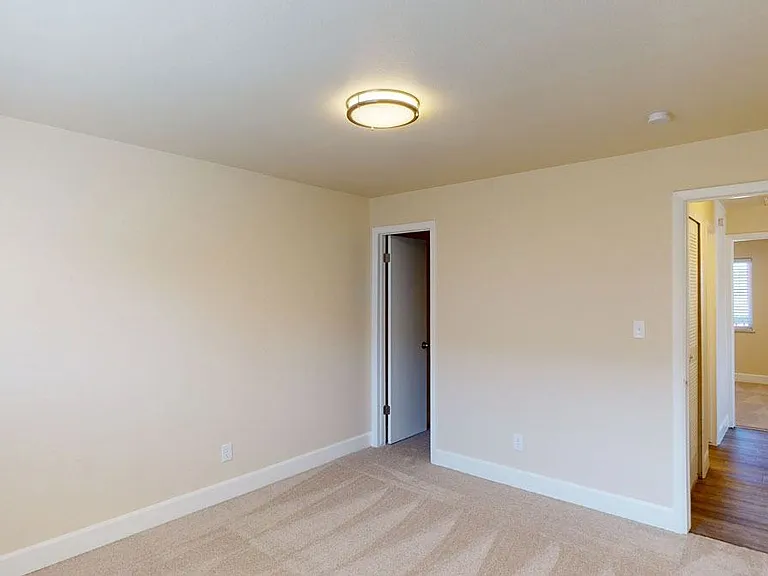 Vista View — Photo 12