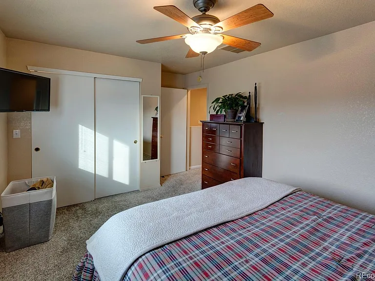 11012 Claude Ct — Photo 12