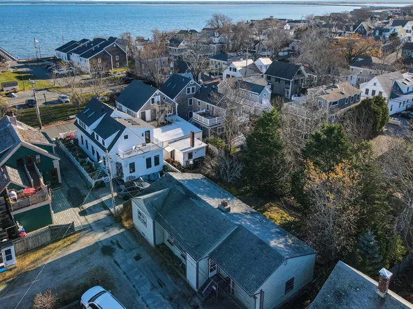 4 Whorfs Court, Provincetown, MA 02657