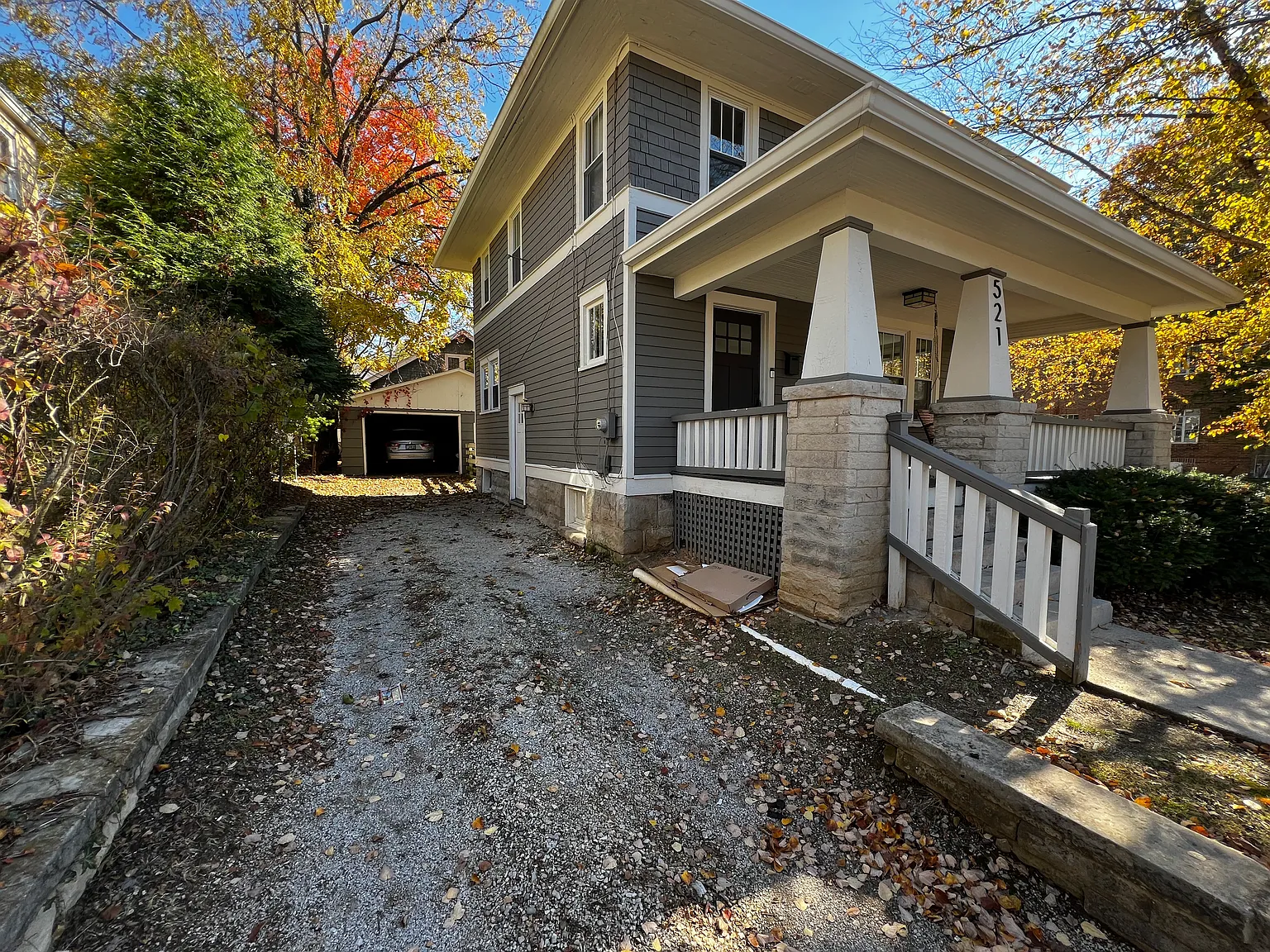 4 bed, 1.5 bath, 2300 sqft, $4,850 — Photo 3