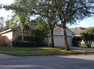 12115 Bishopsford Dr, Tampa, FL 33626